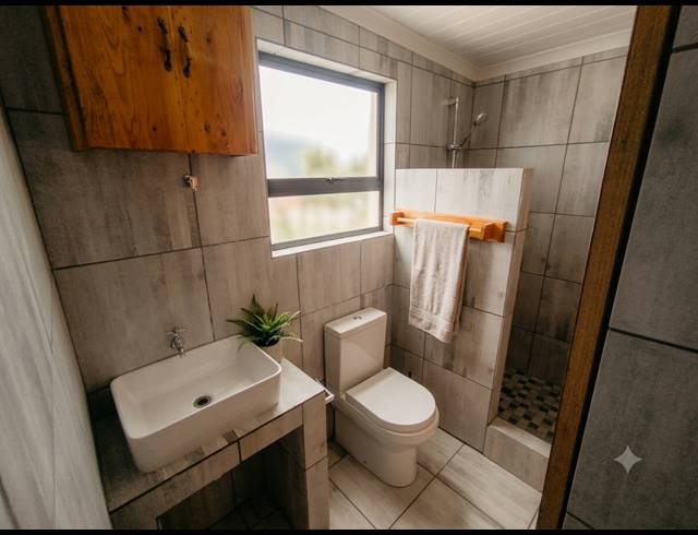 3 BEDROOM HOUSE FOR SALE IN SALDANHA CENTRAL